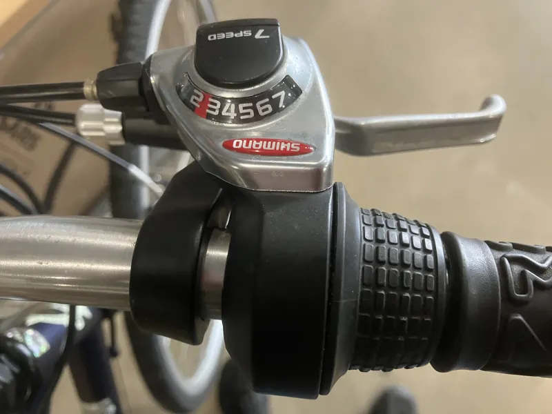 Marin Kentfield 19 inch Hybrid bike-1